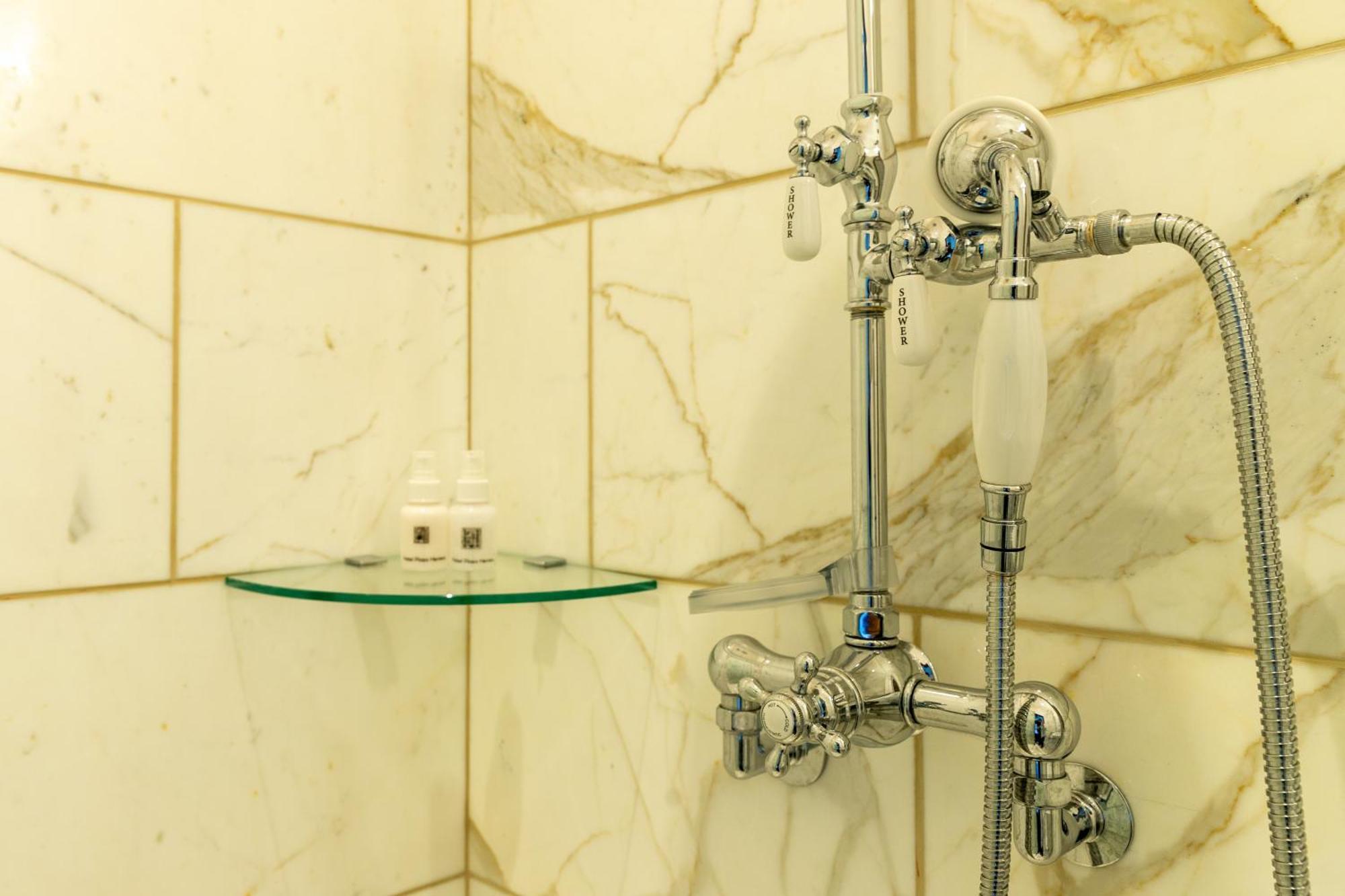 Hotel Plaza Herrera Панама Экстерьер фото