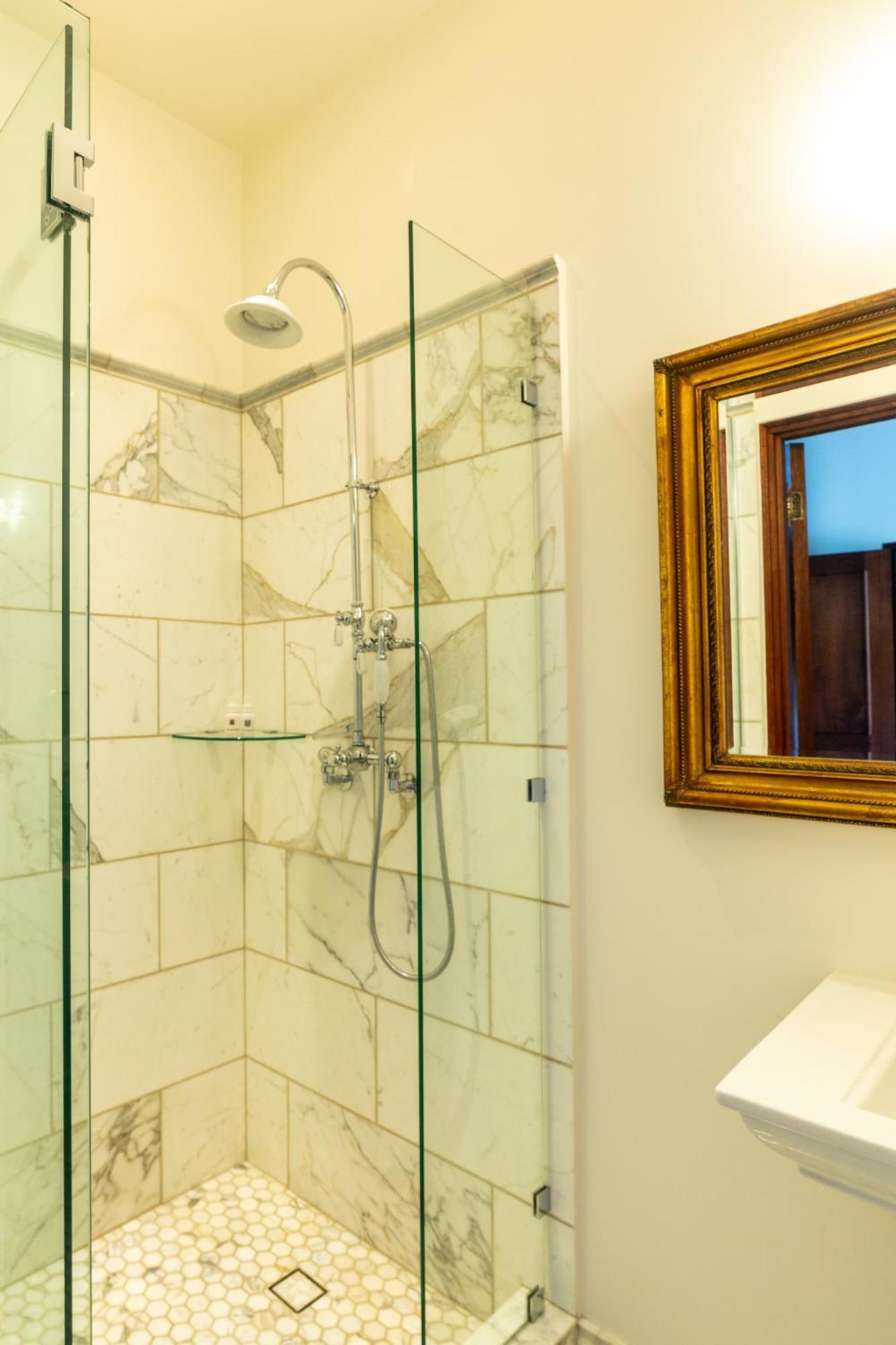 Hotel Plaza Herrera Панама Экстерьер фото