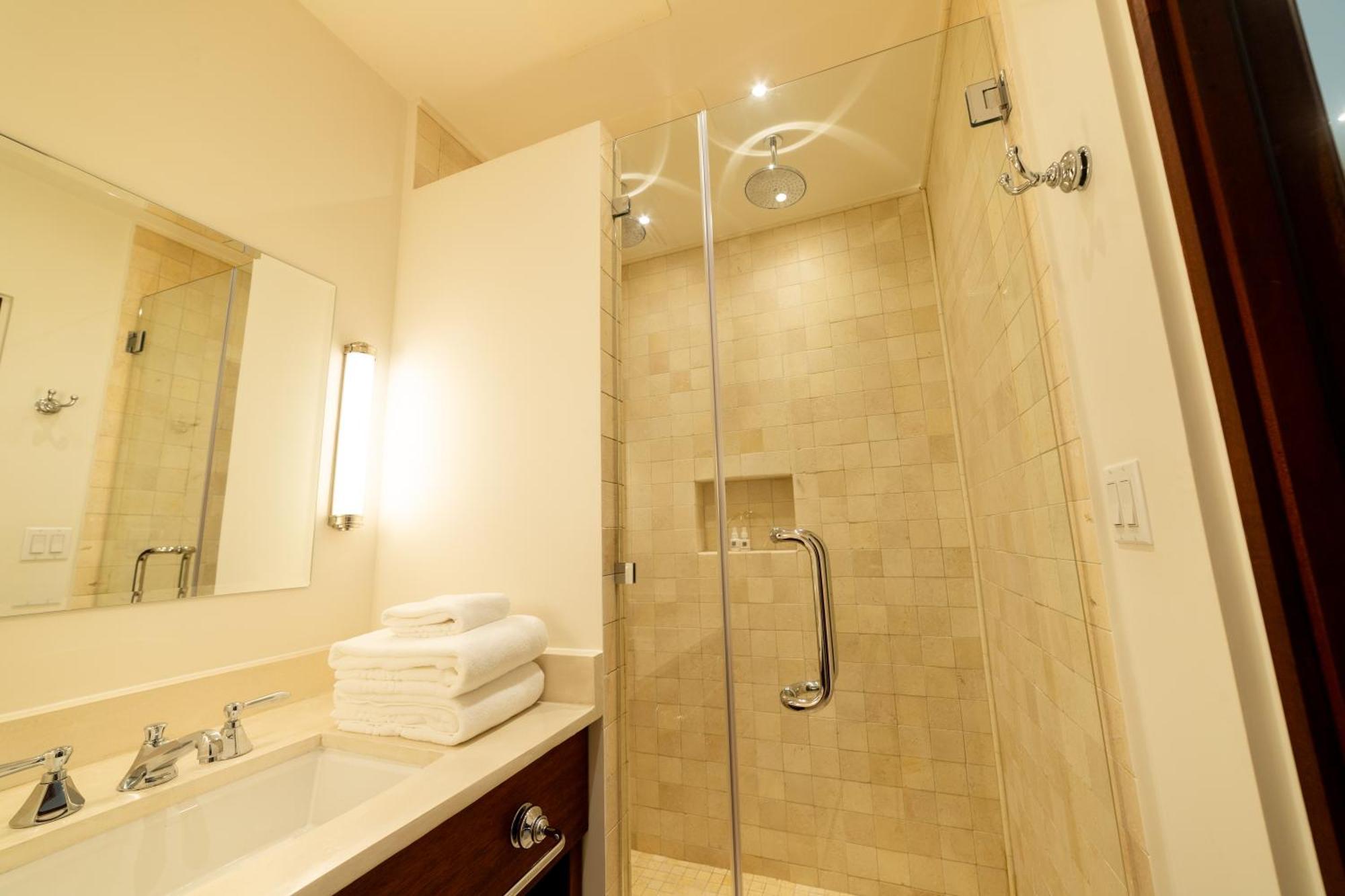 Hotel Plaza Herrera Панама Экстерьер фото