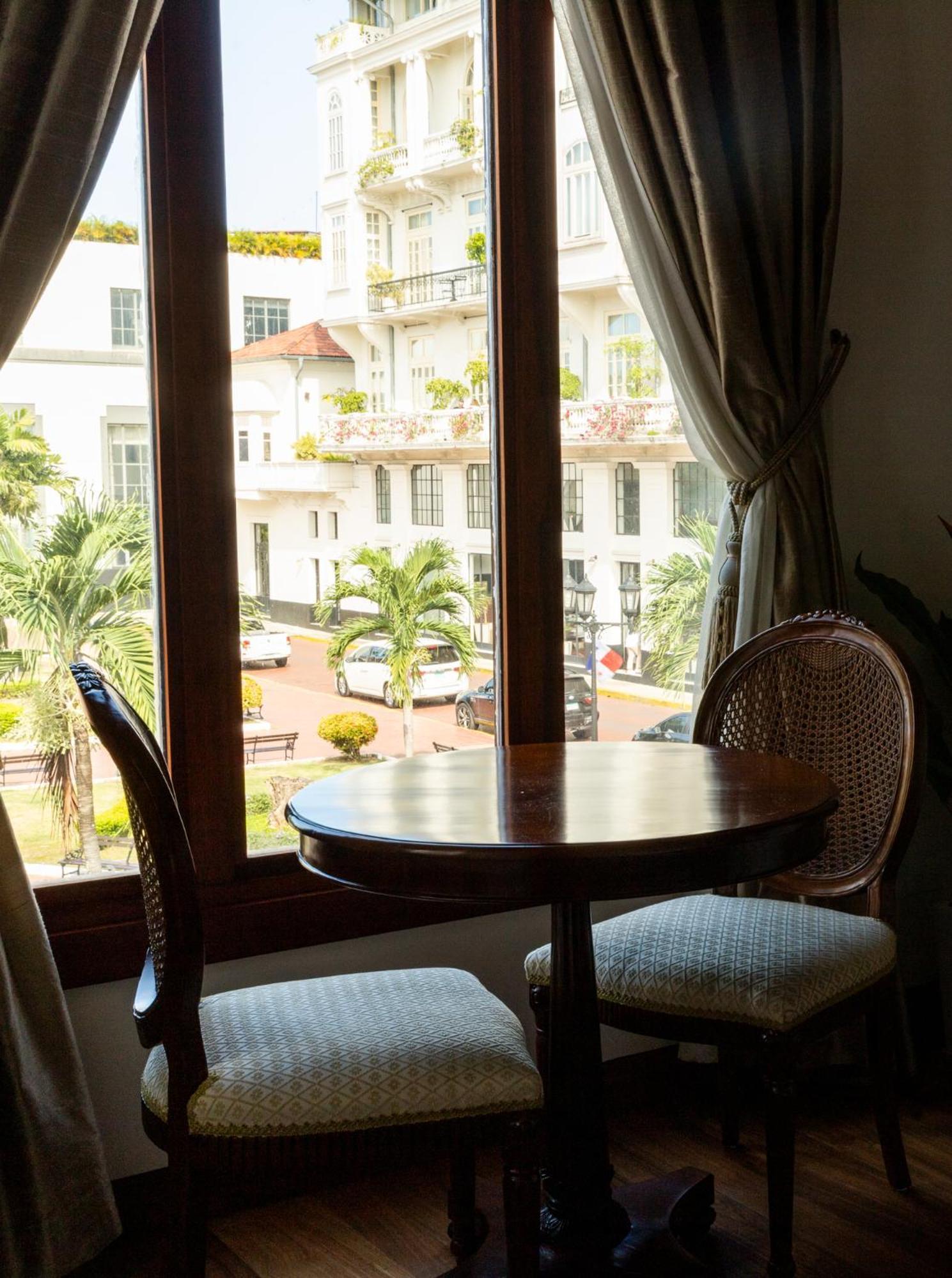 Hotel Plaza Herrera Панама Экстерьер фото